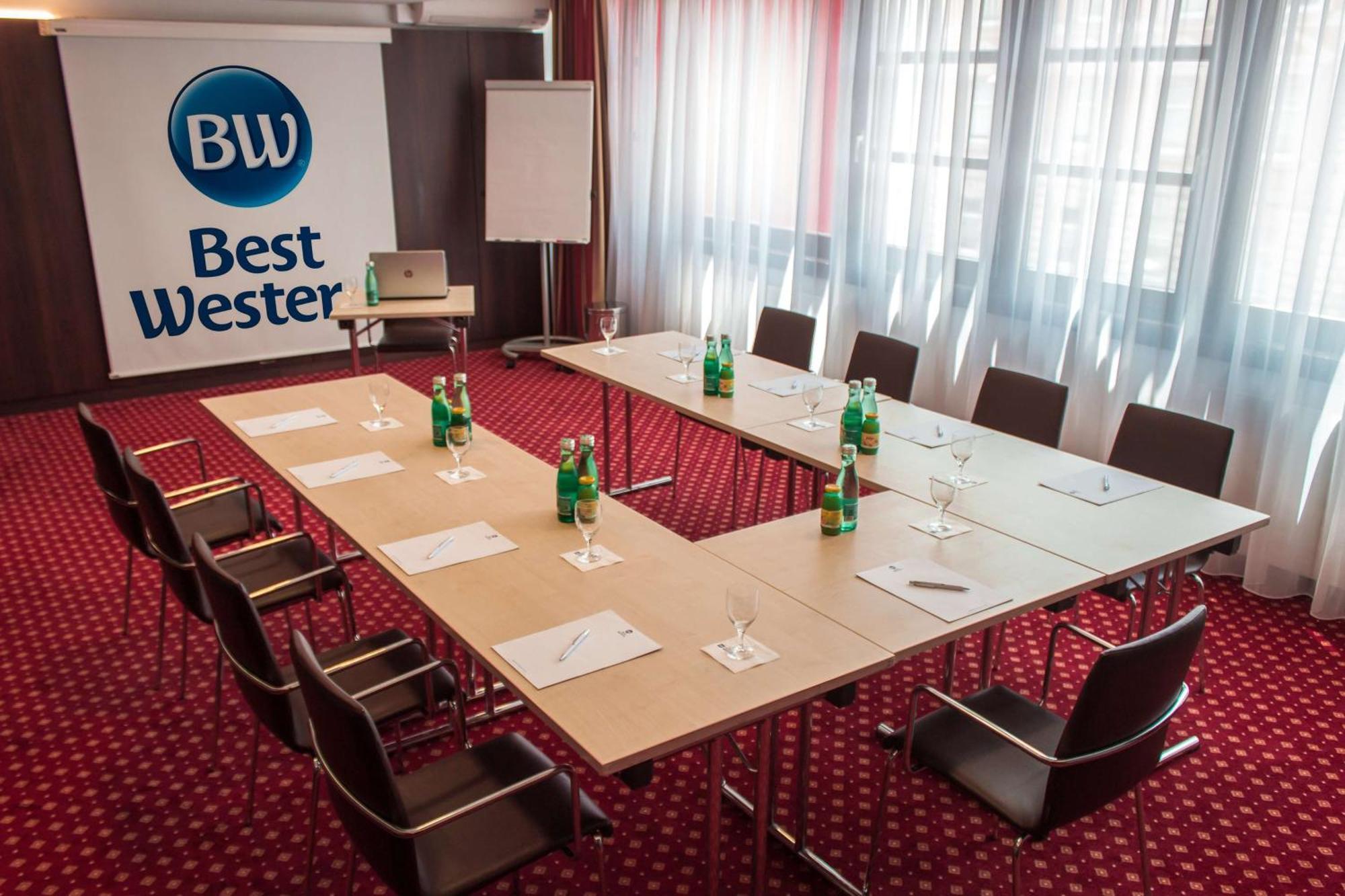 Best Western Plaza Hotel Wels Exterior foto